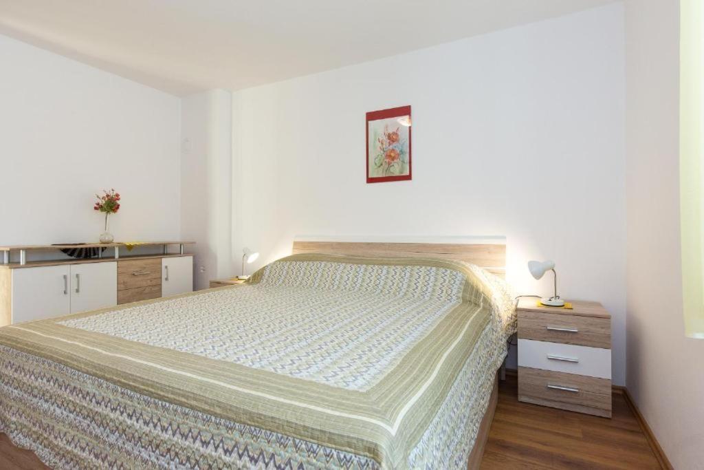 Apartments Hodanic Krk Town Zewnętrze zdjęcie