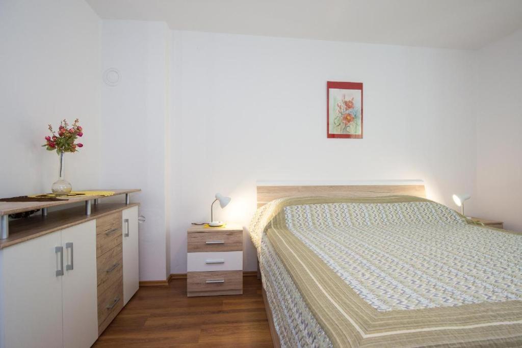 Apartments Hodanic Krk Town Zewnętrze zdjęcie